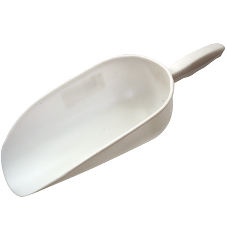 PLASTIC FEED SCOOP